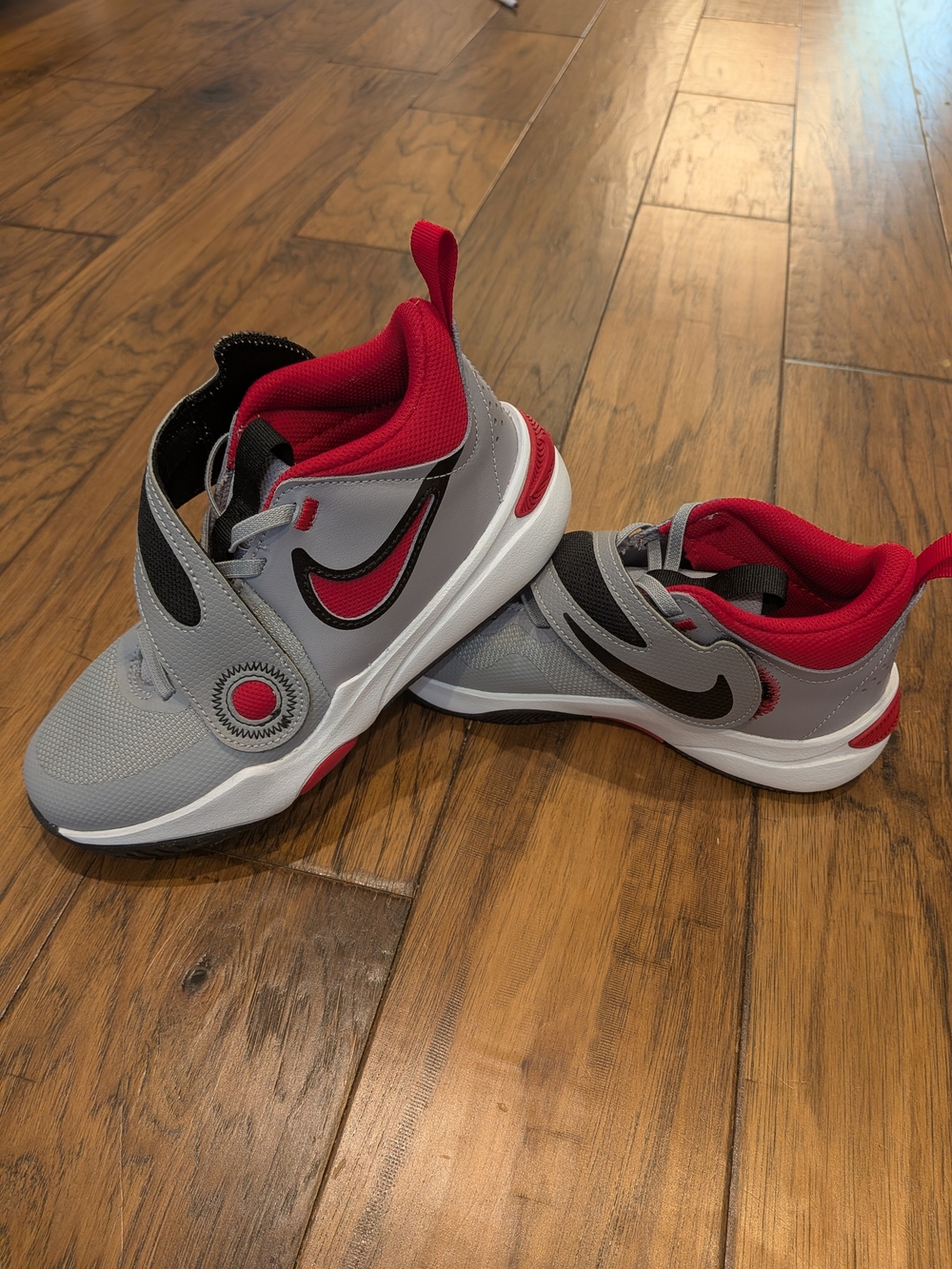 Nike Kids' Team Hustle D11- Boys 3Y